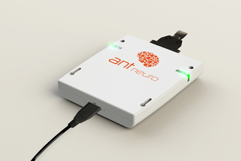 NEO – électro encéphalographe à 8 canaux